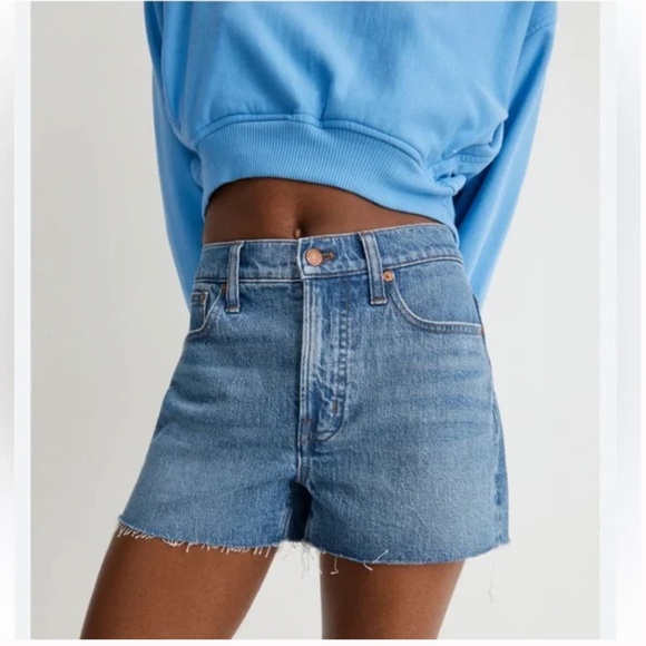 Madewell The Perfect Jean short Size 28 - Picture 1 of 8